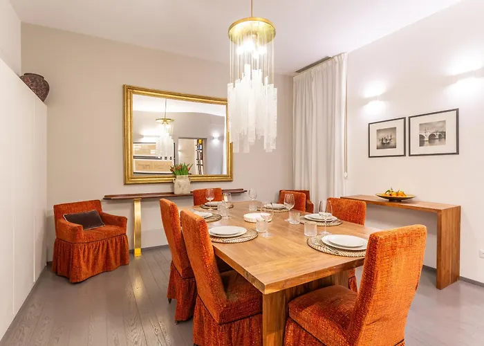 Spanish Steps Deluxe *