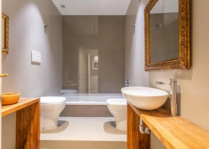 Spanish Steps Deluxe Apartment Rome