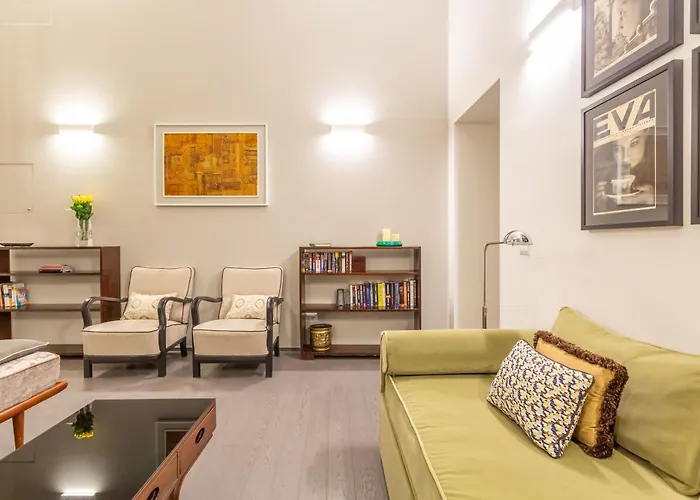 Spanish Steps Deluxe Apartment Rome