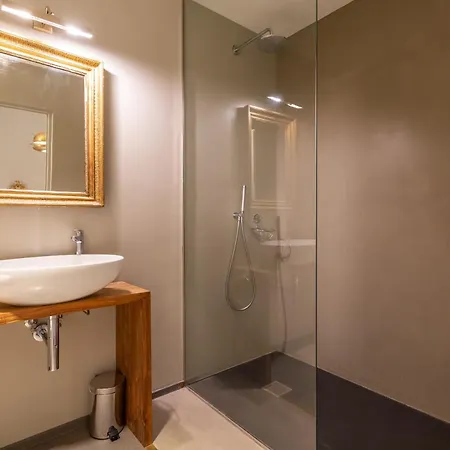 Spanish Steps Deluxe Appartement