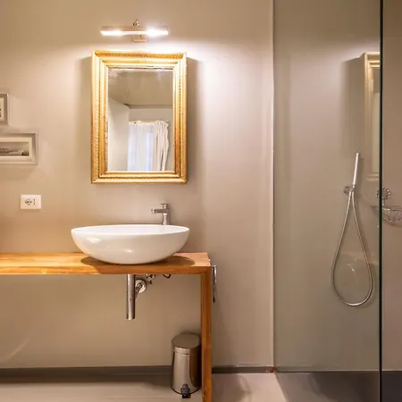 Spanish Steps Deluxe * Rome