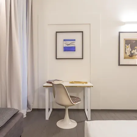Διαμέρισμα Spanish Steps Deluxe *